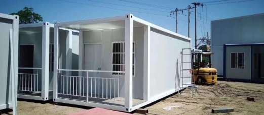 選擇活動(dòng)板房廠家需要注意哪些方面？